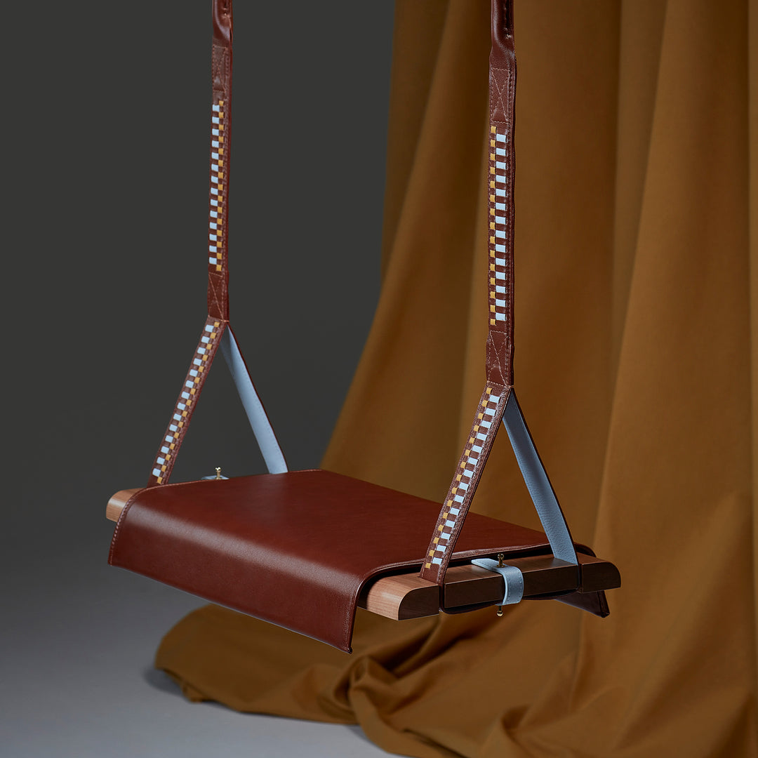 Sway Swings Cognac